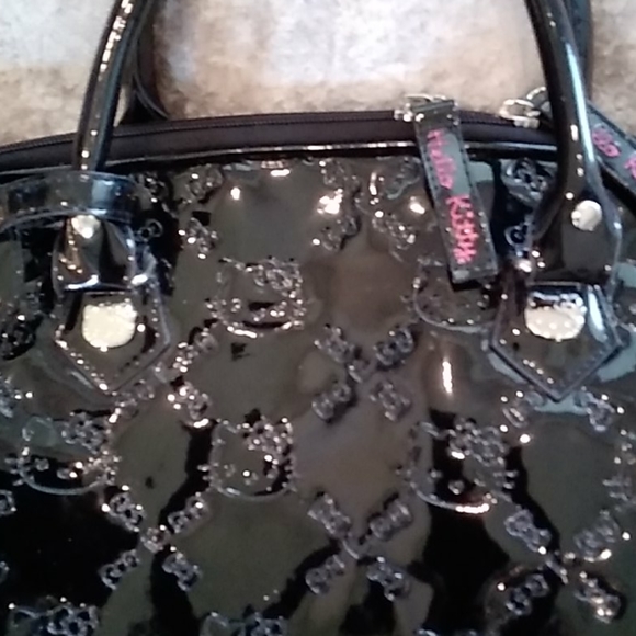 Hello Kitty Purse - Picture 4 of 12
